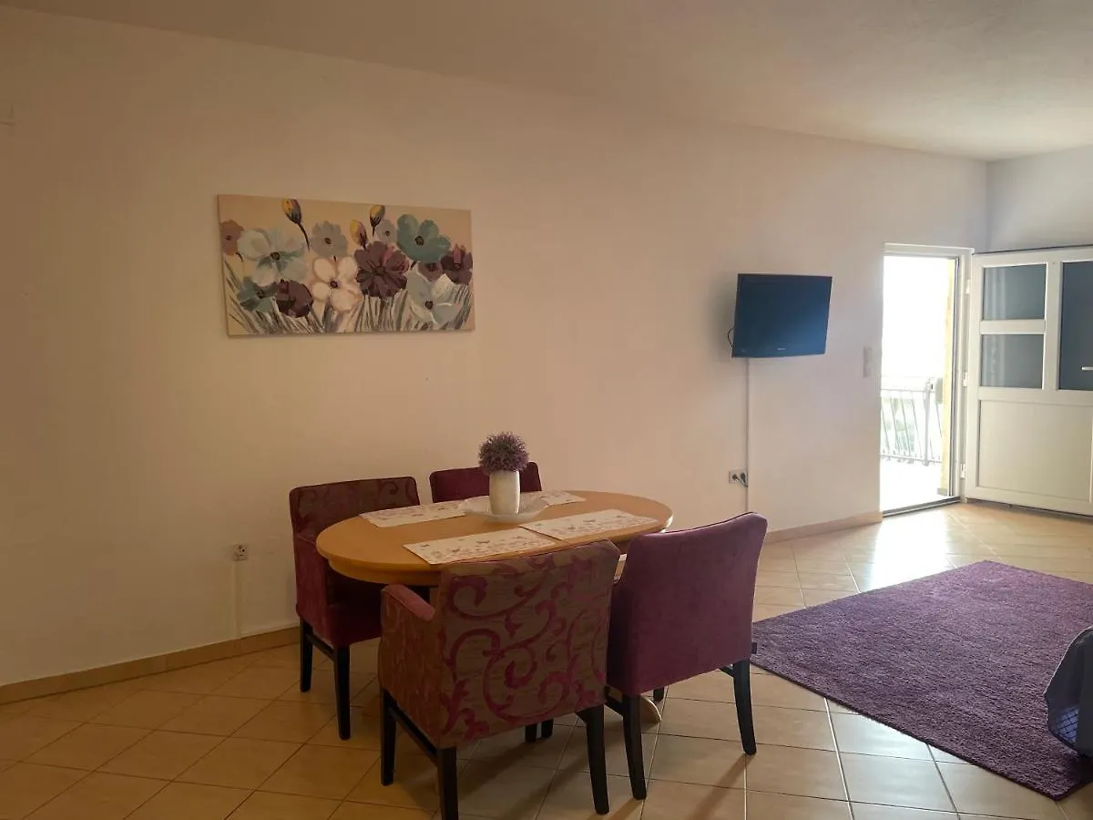 דירות Plano Studio Trogir Helena קרואטיה