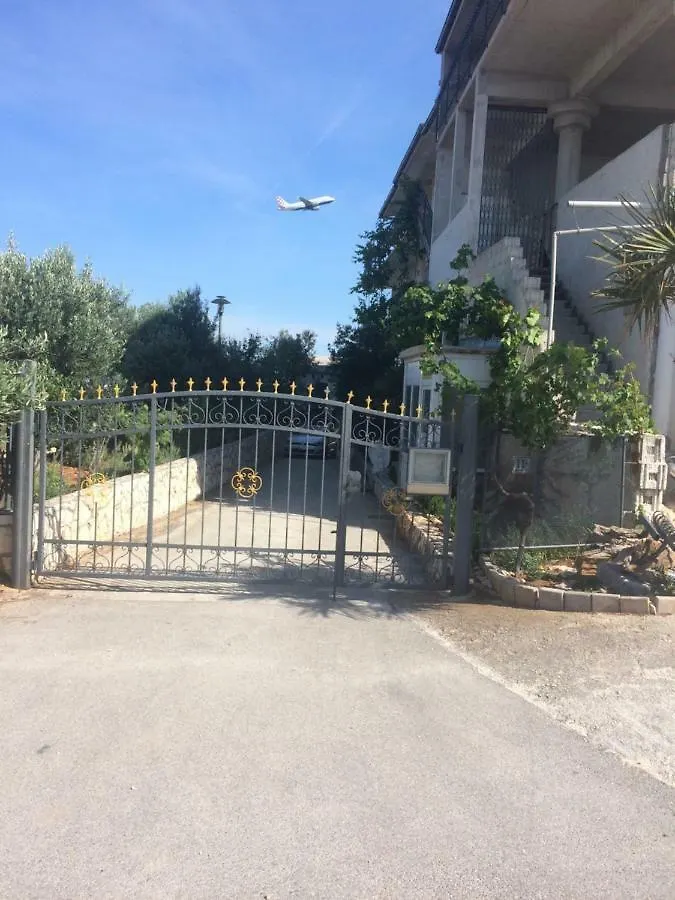 Appartement Studio Trogir Helena à Plano 0*,